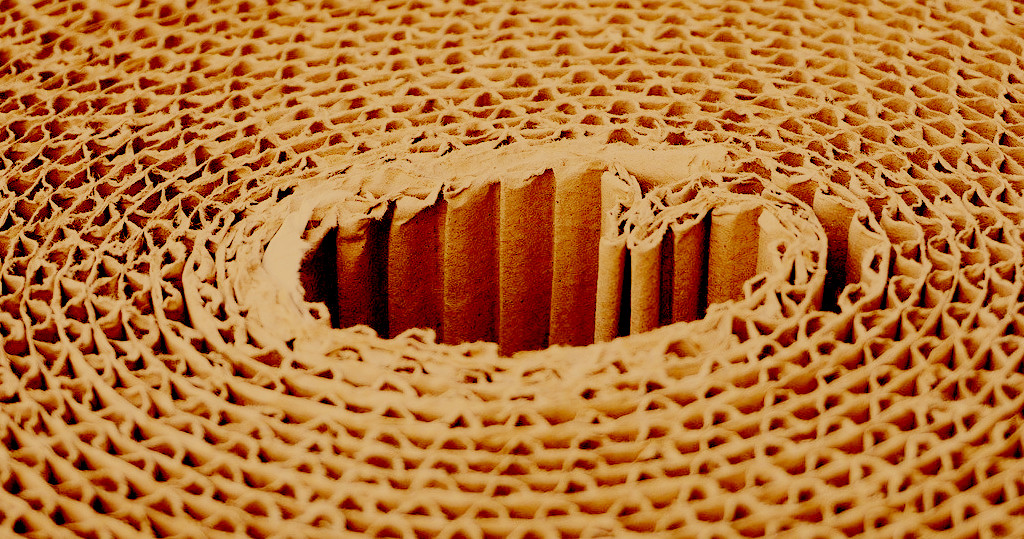 Il cartone ondulato per soluzioni di imballaggio